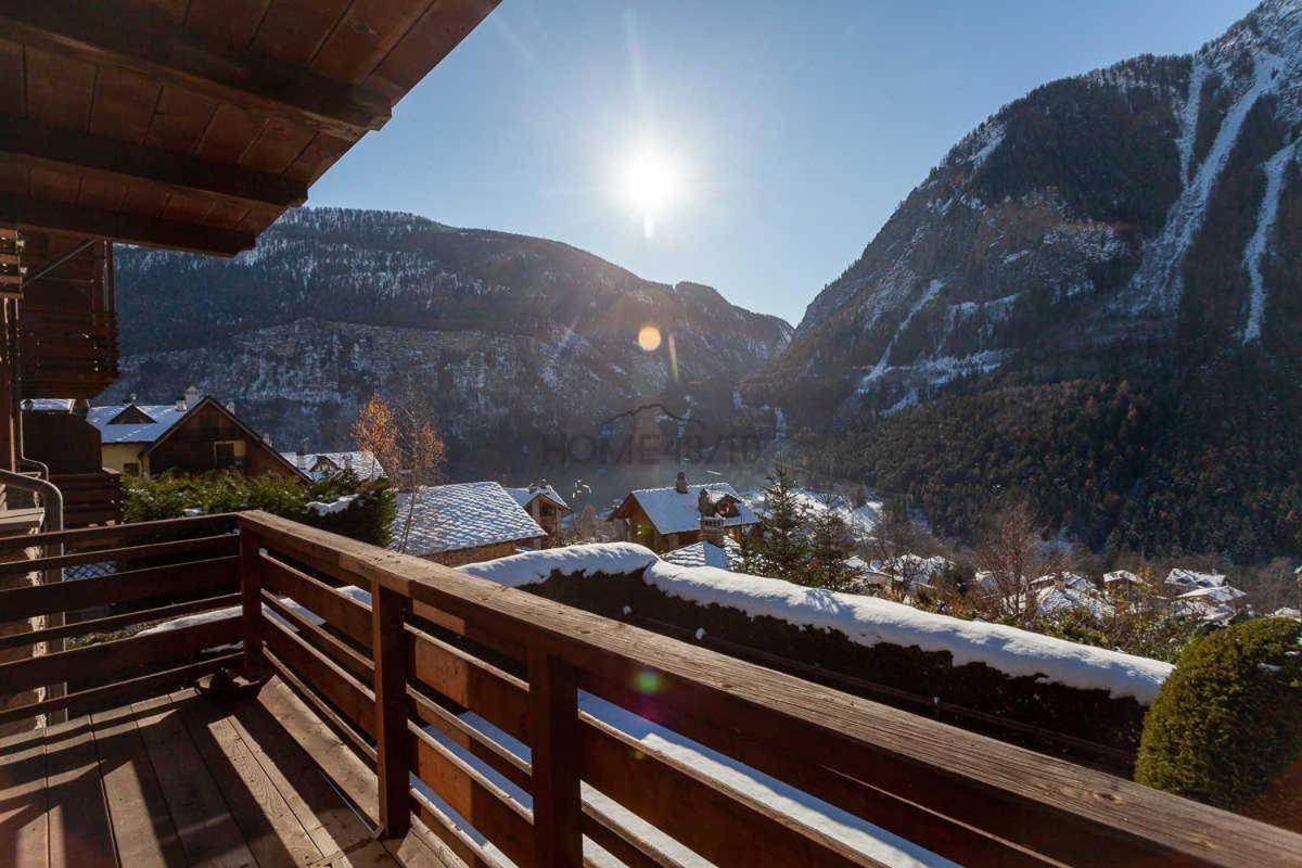 Courmayeur~Navetta Gratuita Per Il Centro+Impianti Exterior photo