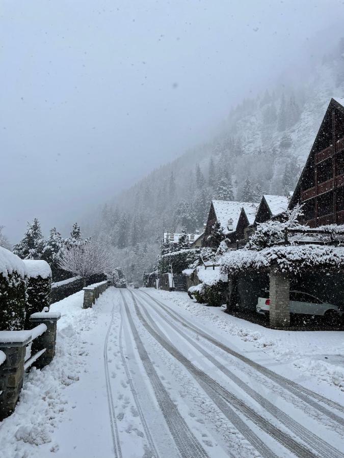 Courmayeur~Navetta Gratuita Per Il Centro+Impianti Exterior photo